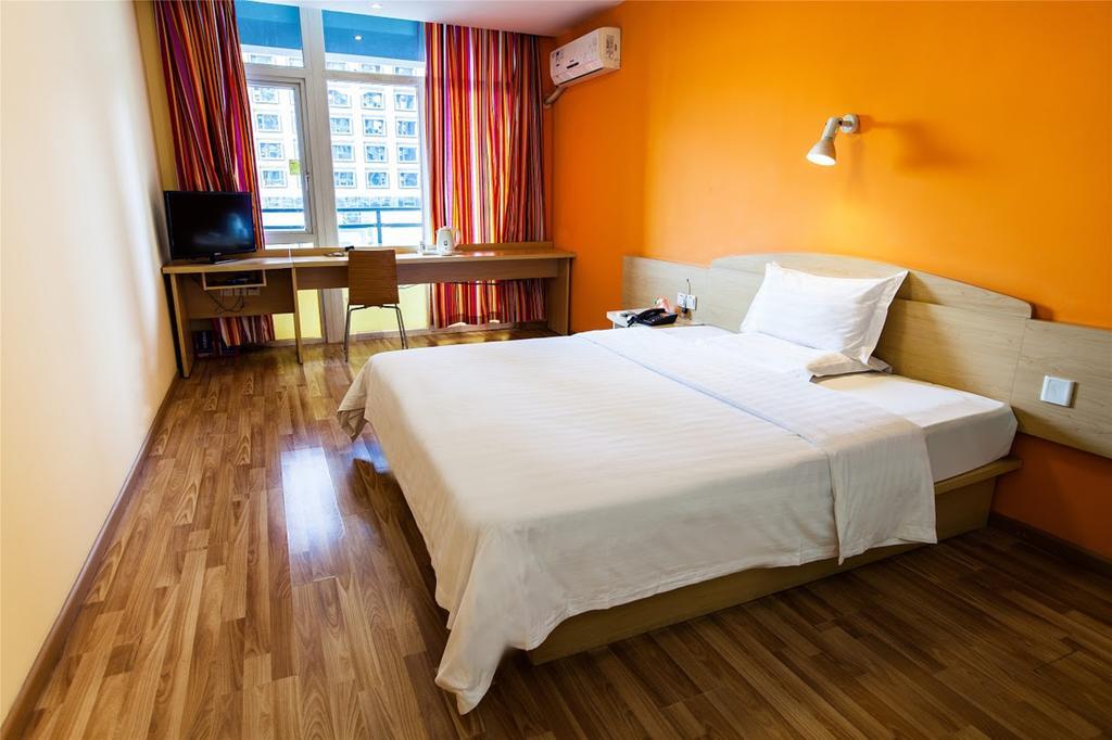 7Days Inn Beijing Shahe Subway Station Changping Екстер'єр фото